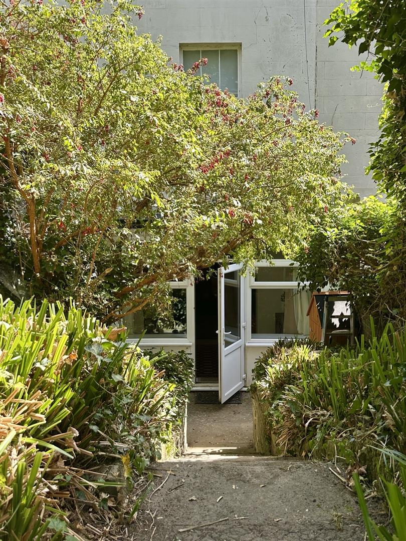1 bed property in Linton Road, Hastings